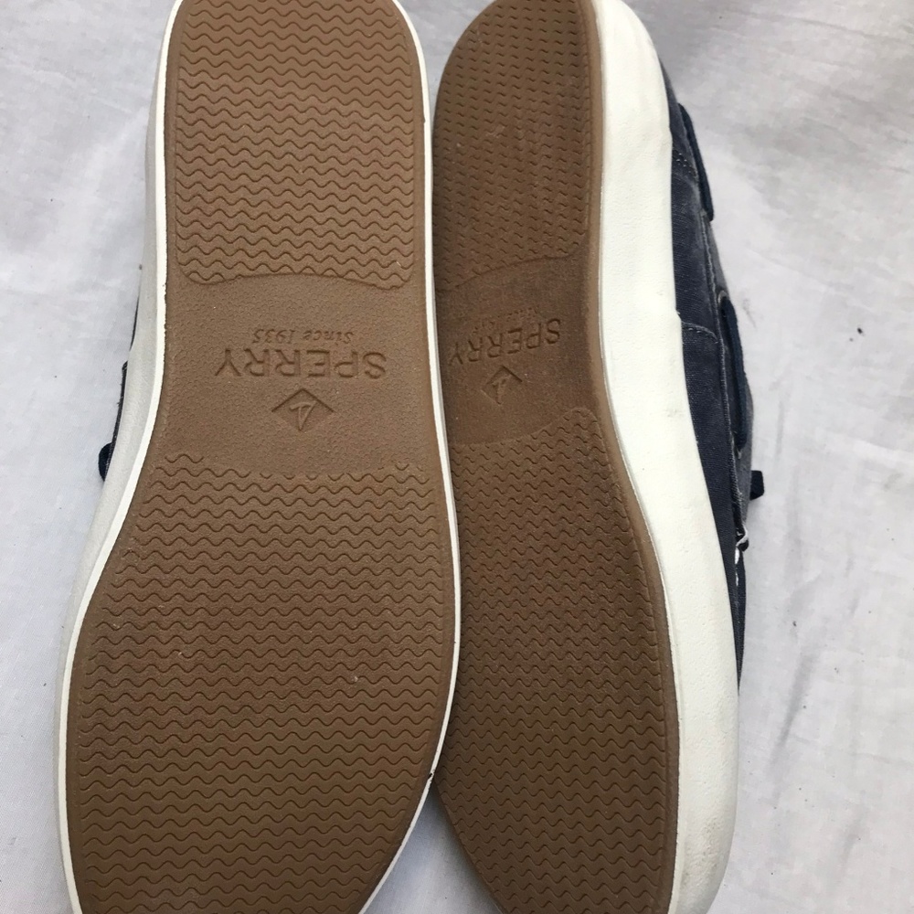 Sperry Shoes - Picture 7 of 8
